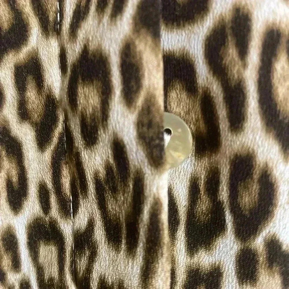 Chicos animal print button down blouse shirt top - Picture 10 of 12